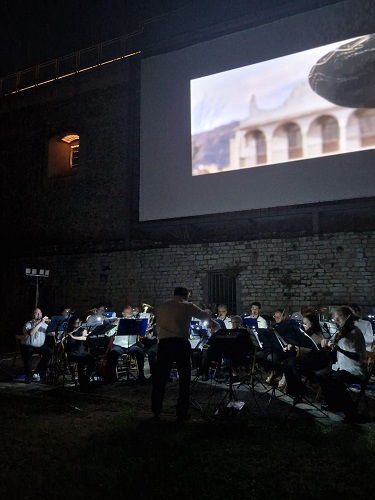 Spettacolo cinema in concerto Castello Imperatore 8 luglio 2024